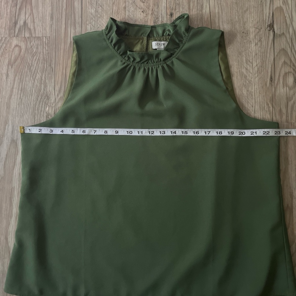 J.Crew Ruffle Neck Sleeveless Blouse Olive Green Keyhole Back Tank Top - Picture 3 of 8